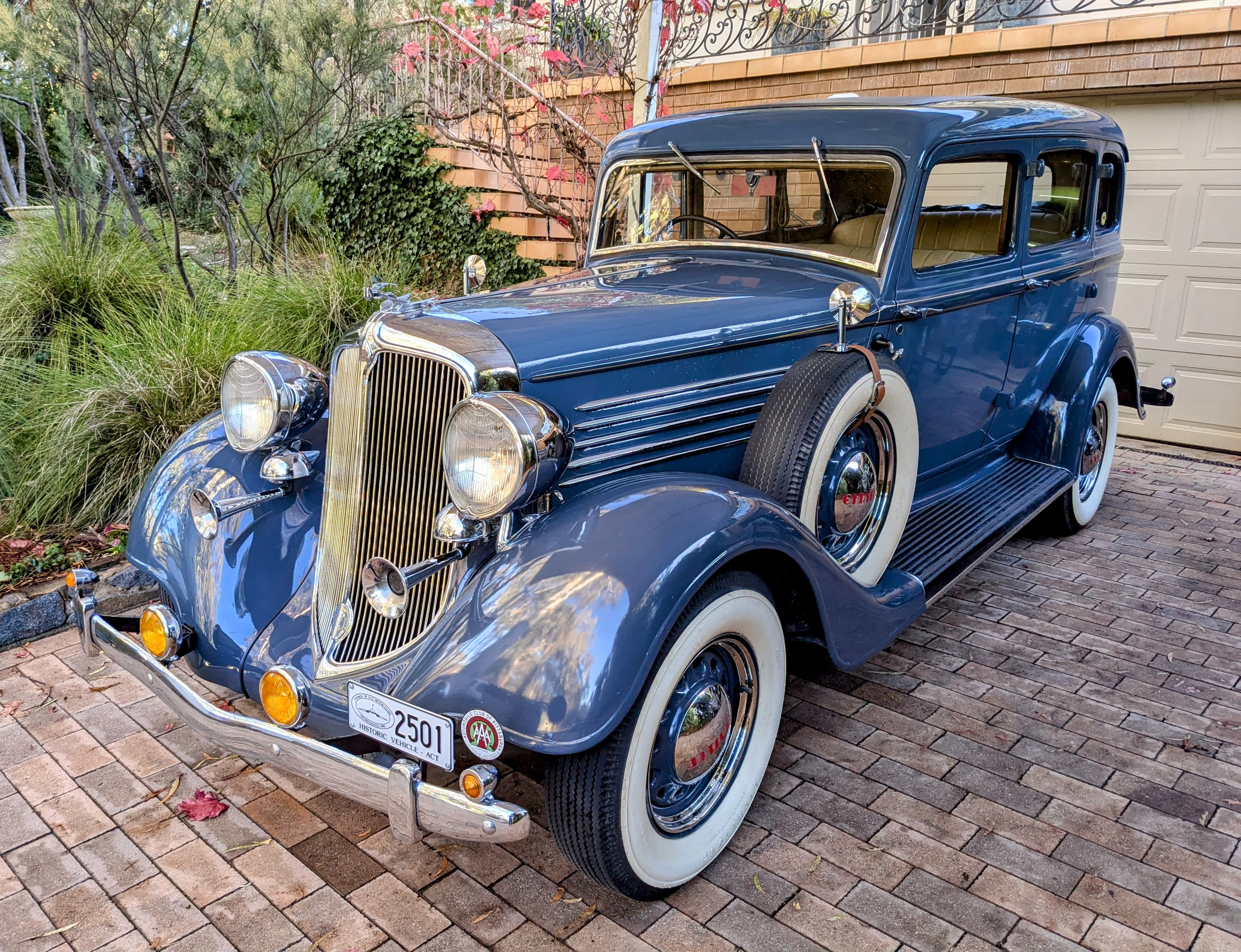1934 Chrysler CA SEDAN